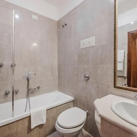 Otel Hotiday Collection - Santa Lucia 4*