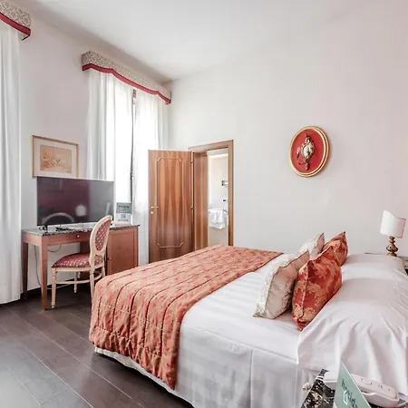 Otel Hotiday Collection - Santa Lucia Venedik