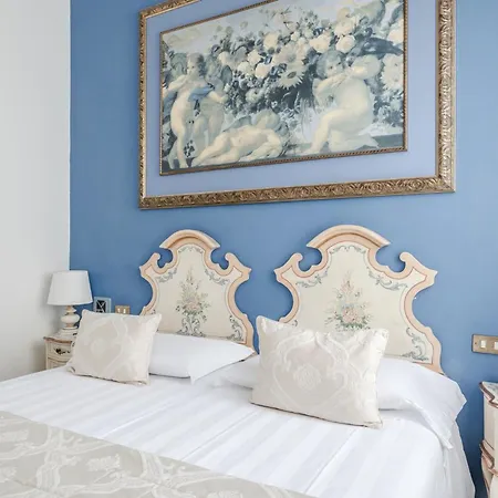 Hotiday Collection - Santa Lucia Hotel Venezia